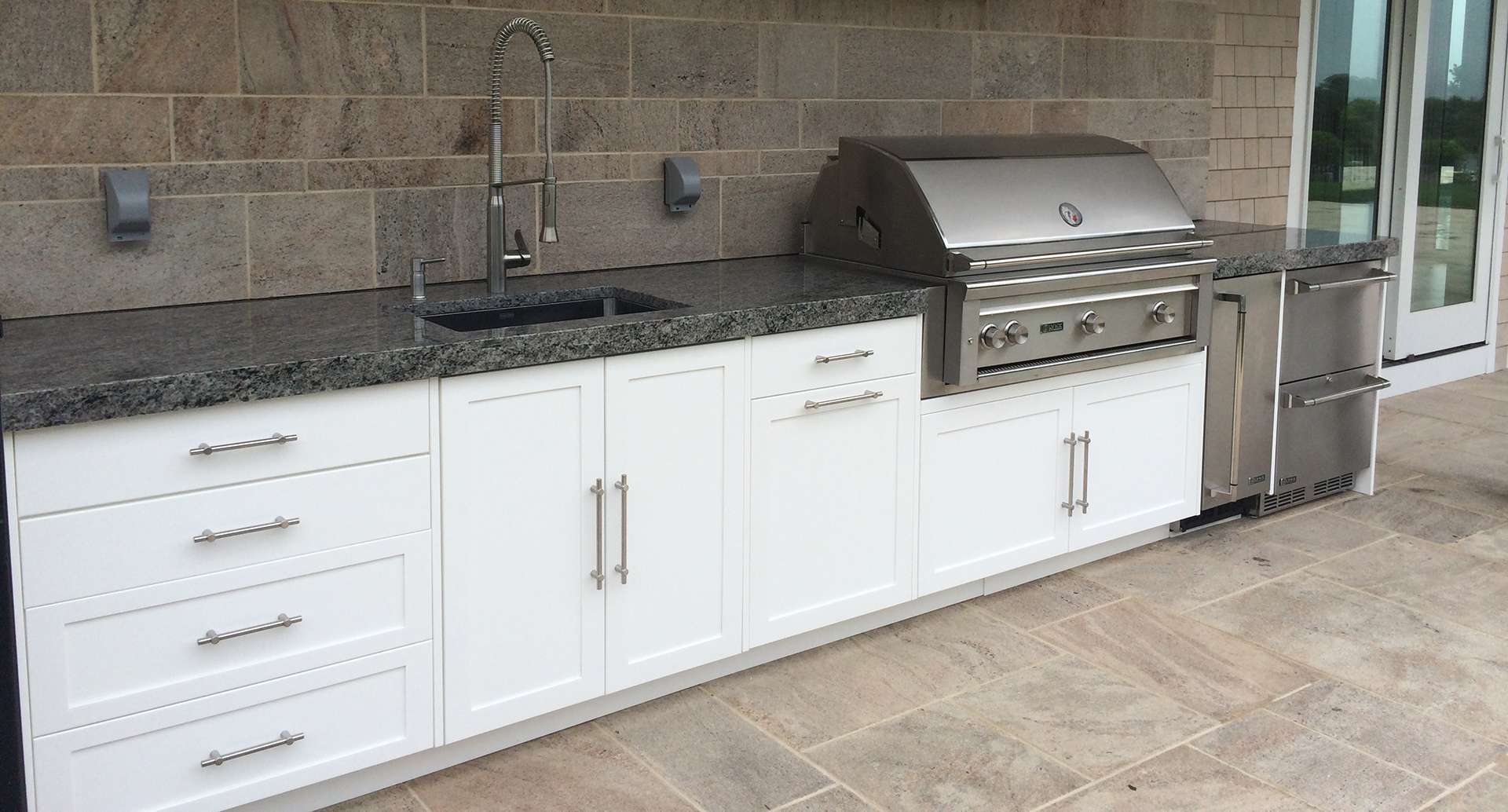 Outdoor Cabinets Made with King StarBoard® ST